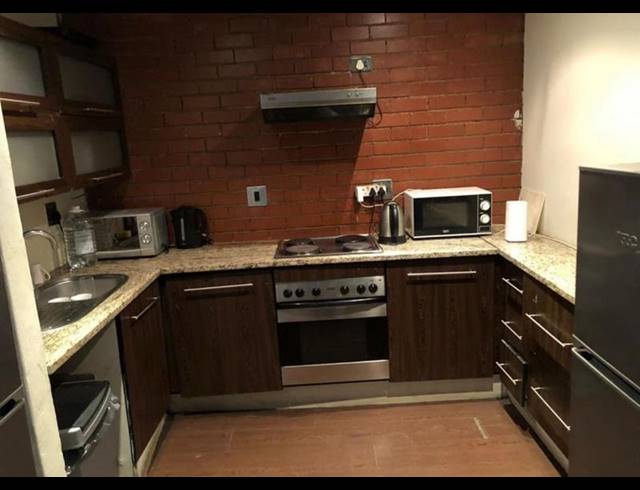 1 BEDROOM PROPERTY TO RENT IN BRAAMFONTEIN